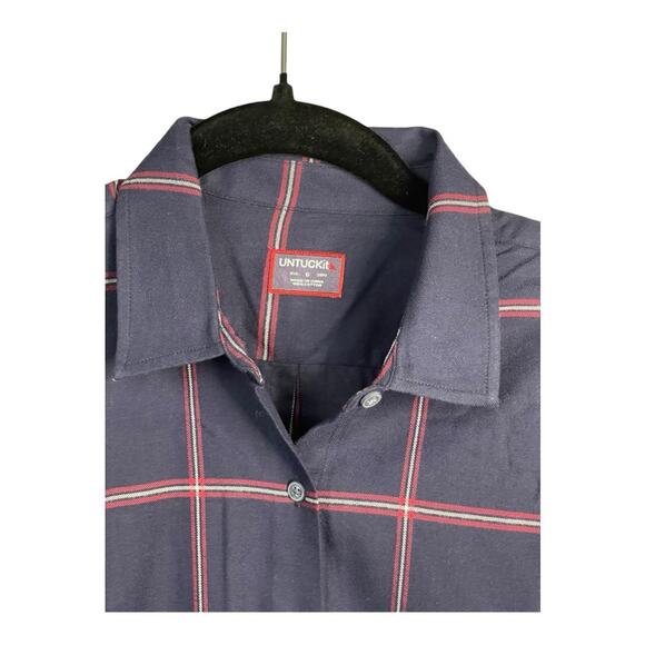UNTUCKit Women's Light Flannel Long Sleeve Button Down Shirt Blue and Red 6 NWT - Picture 4 of 7
